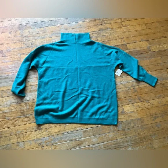 Free People‎ Cashmere Mock Neck Sweater - Picture 2 of 5